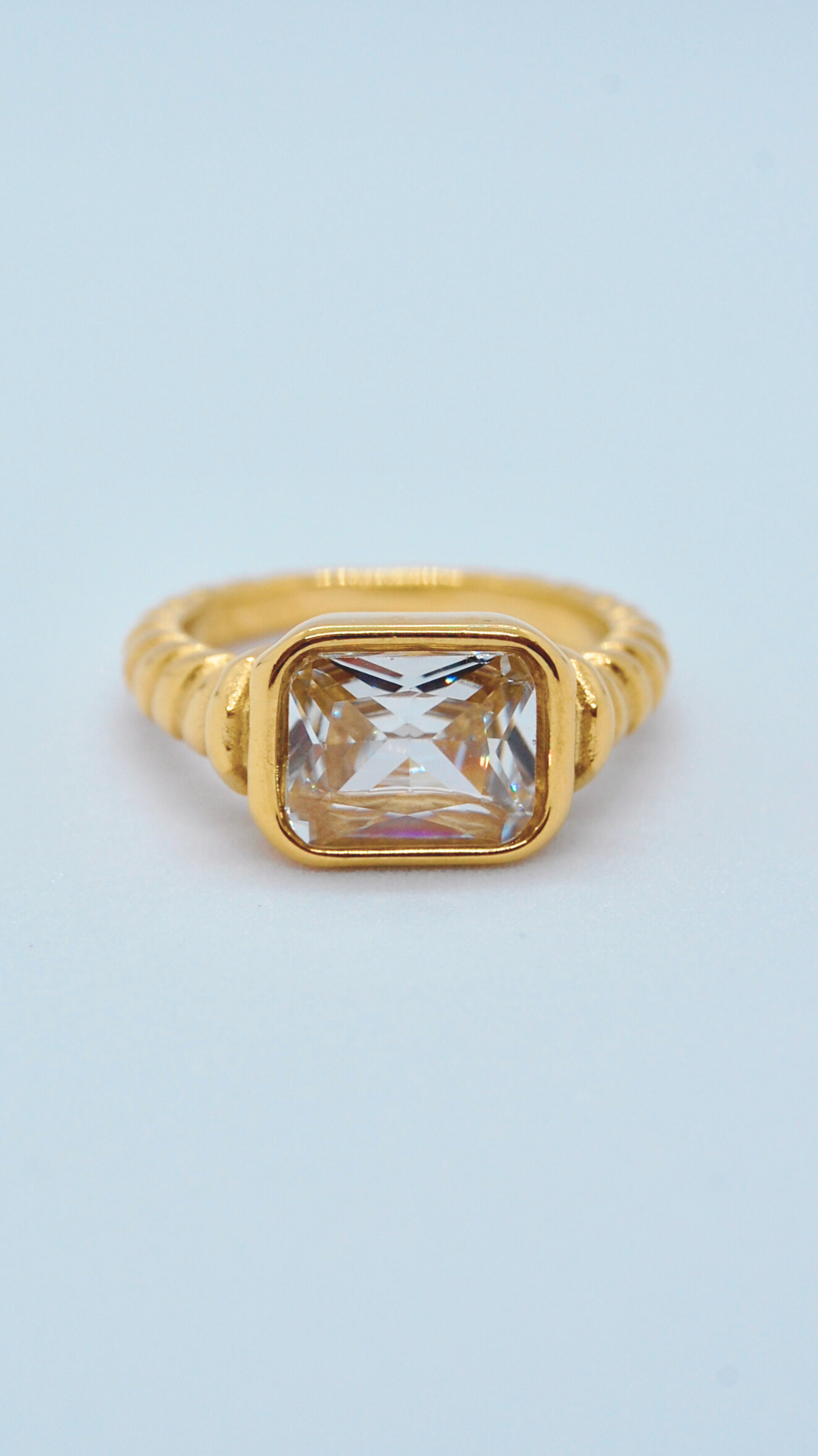 Bright Venice Ring