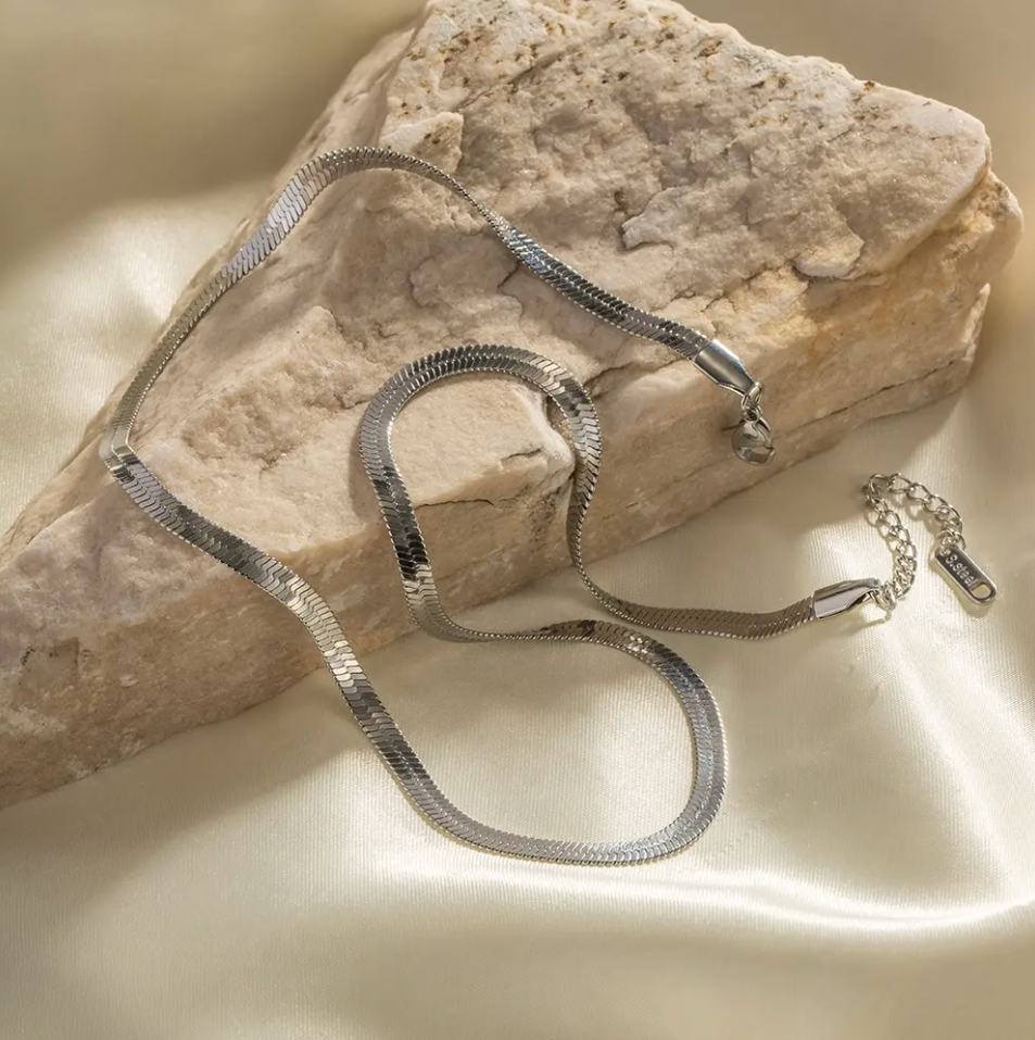 Silver Snake Necklace