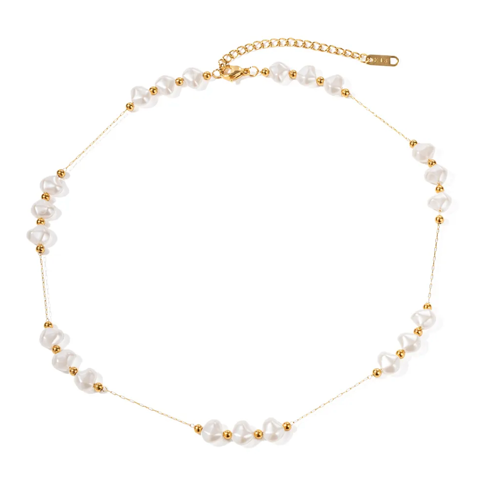 Pearl Dreams Necklace