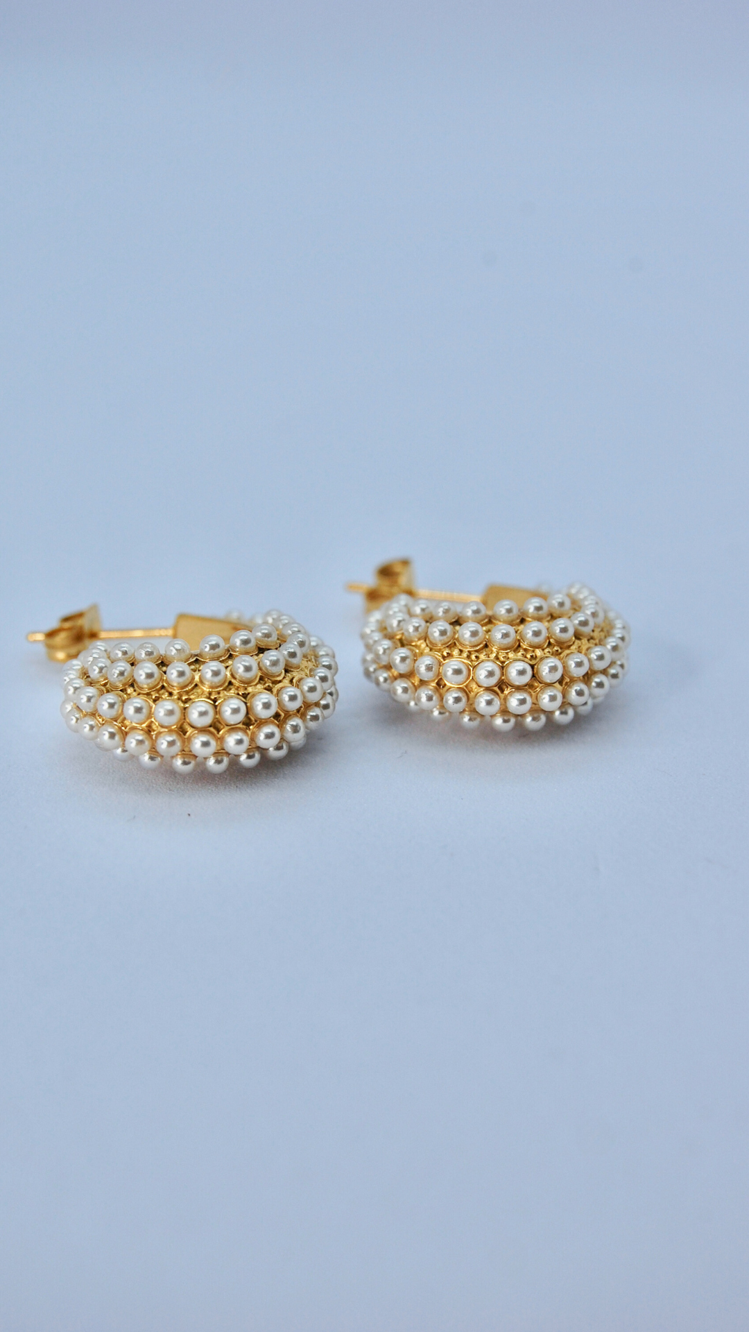 Pearly Curve Earrings